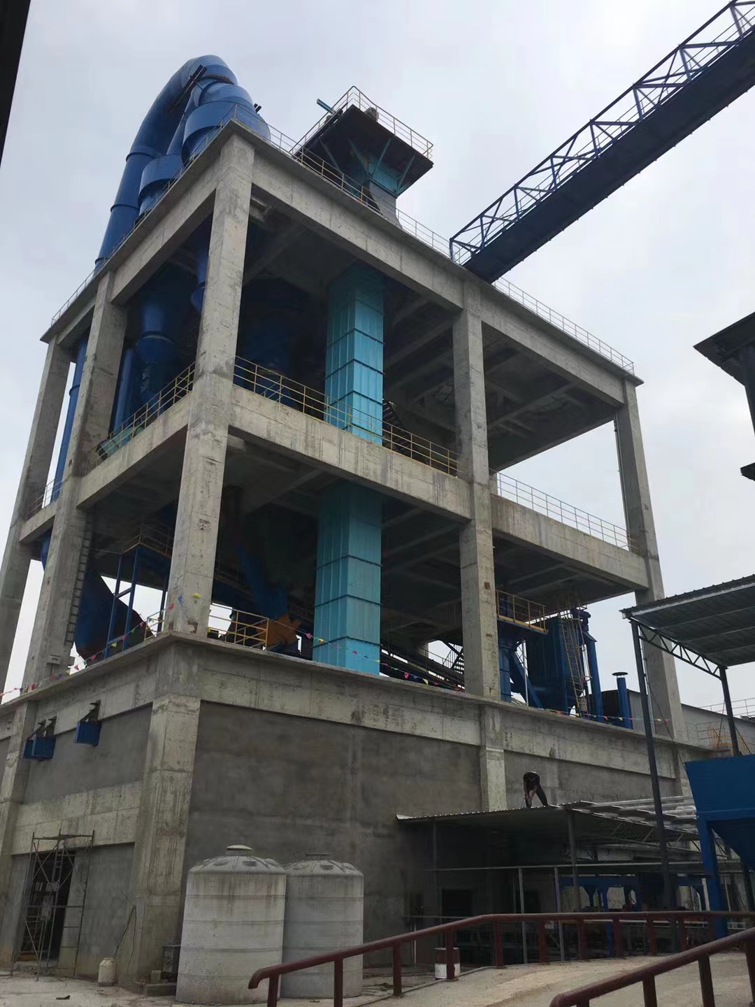 安徽五河中聯(lián)水泥年產(chǎn)200萬噸水泥生產(chǎn)線機(jī)電及鋼結(jié)構(gòu)項(xiàng)目