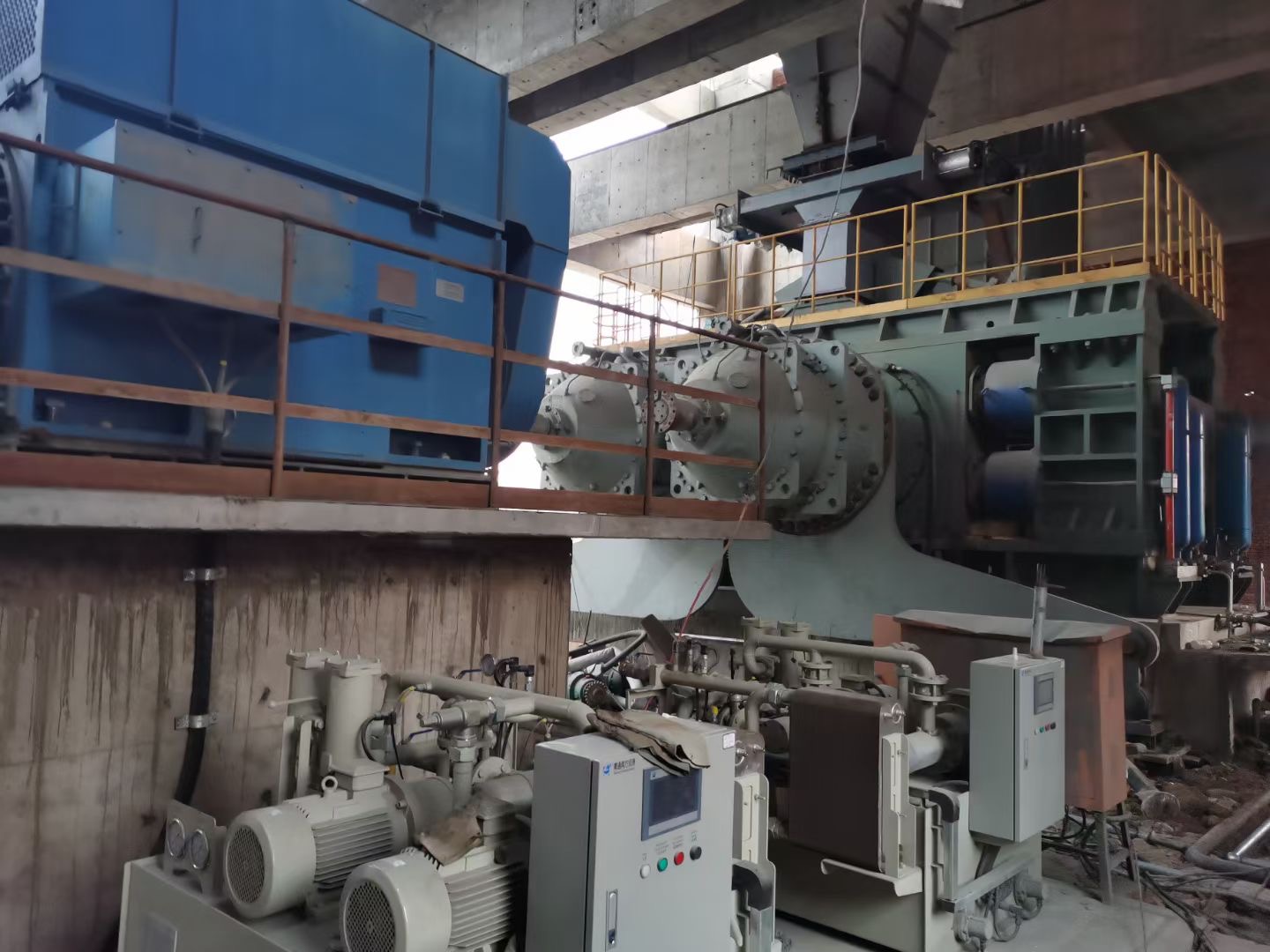 江蘇宜興東一建材年產(chǎn)200萬(wàn)噸水泥生產(chǎn)線機(jī)電及鋼結(jié)構(gòu)項(xiàng)目